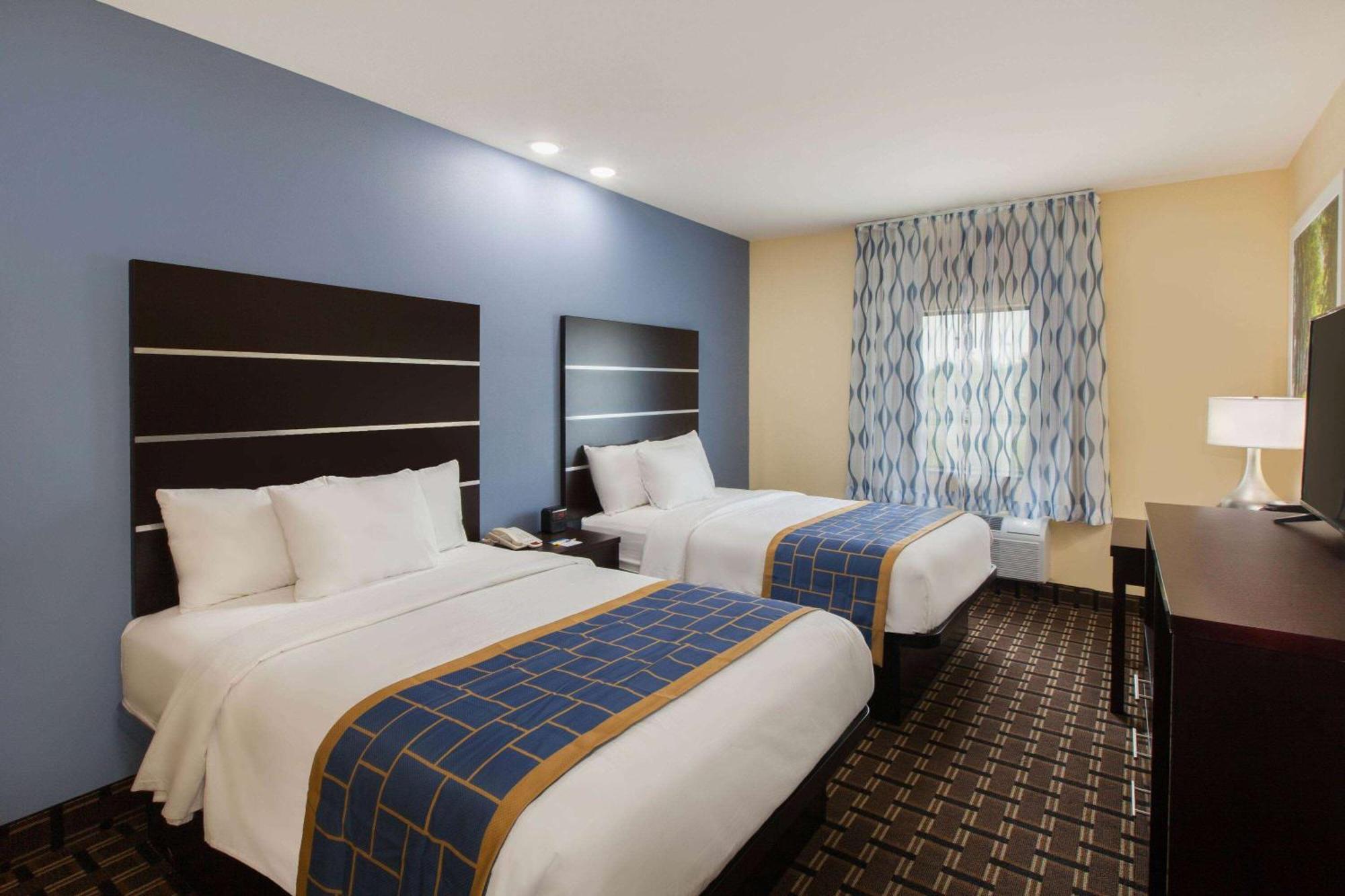 Days Inn By Wyndham Baton Rouge Airport Eksteriør bilde